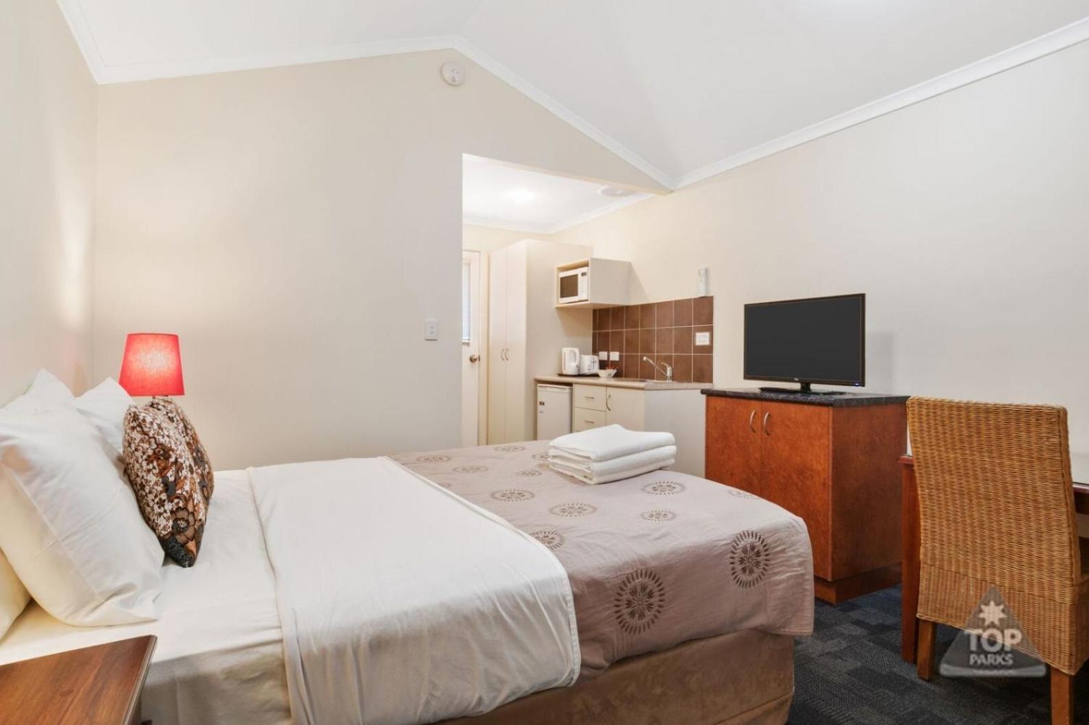 Dongara Tourist Park Hotel Port Denison Eksteriør billede