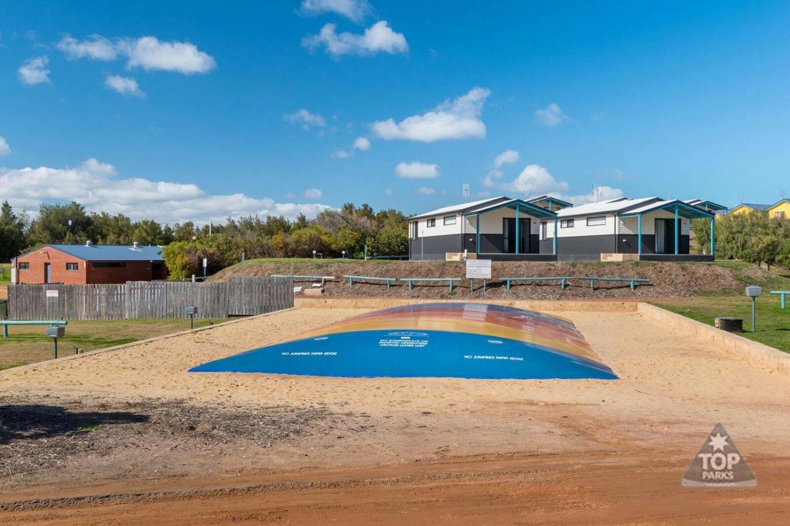 Dongara Tourist Park Hotel Port Denison Eksteriør billede